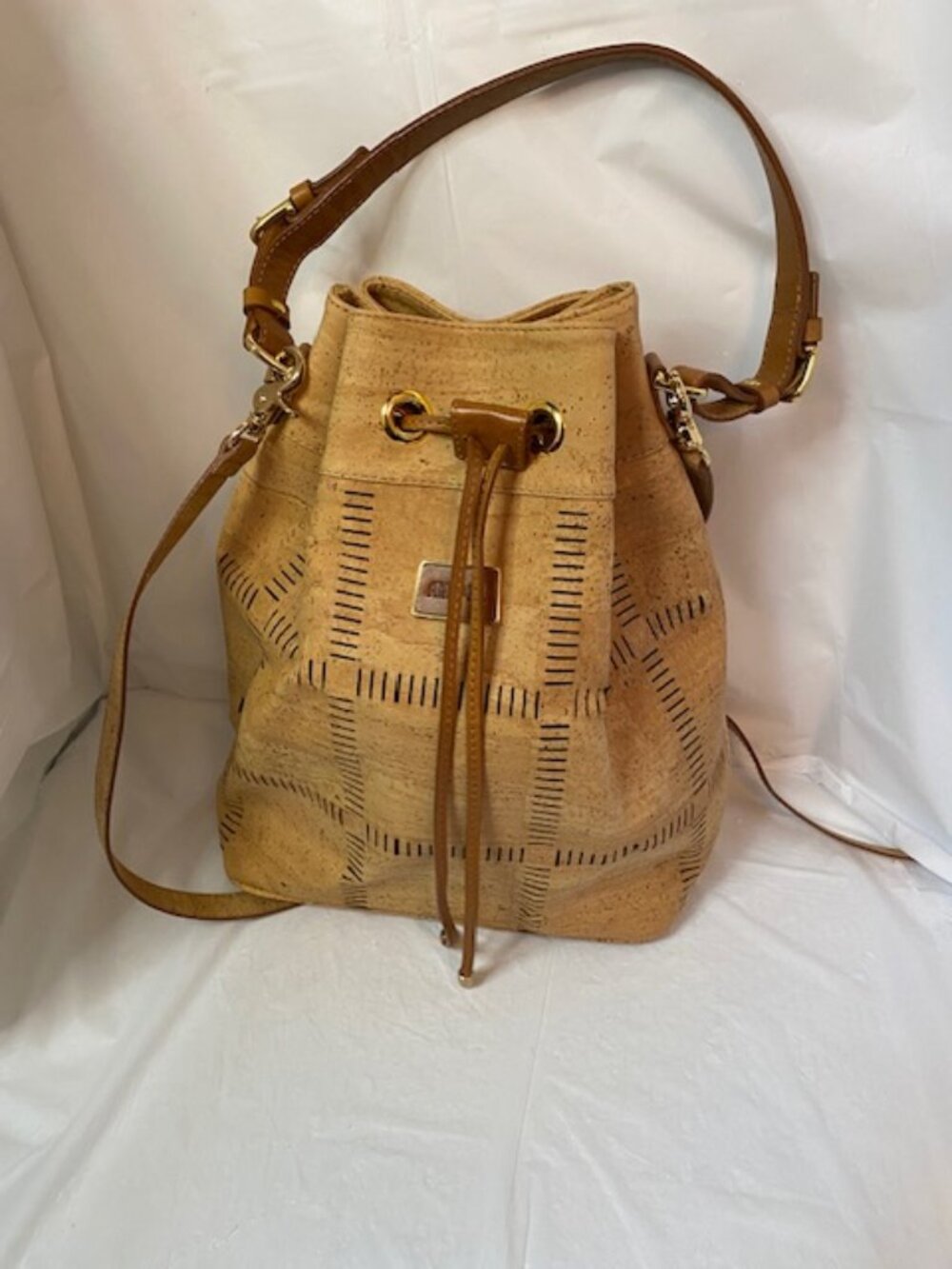 Artipel Portugal Premium Natural Cork Bucket Bag w/Vegan Leather trimming.